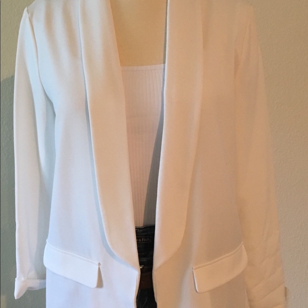 Forever 21 white tuxedo blazer